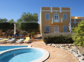 Delightful authentic Quinta with swimming pool